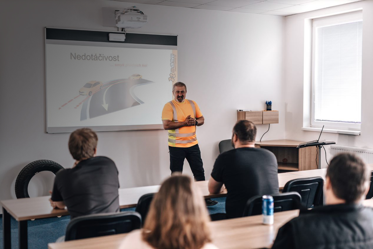 Profesní školení - Polygon Hradec